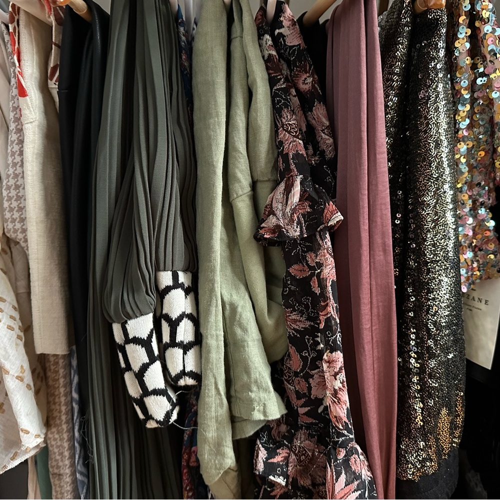 Meet your Posher, Elizabeth